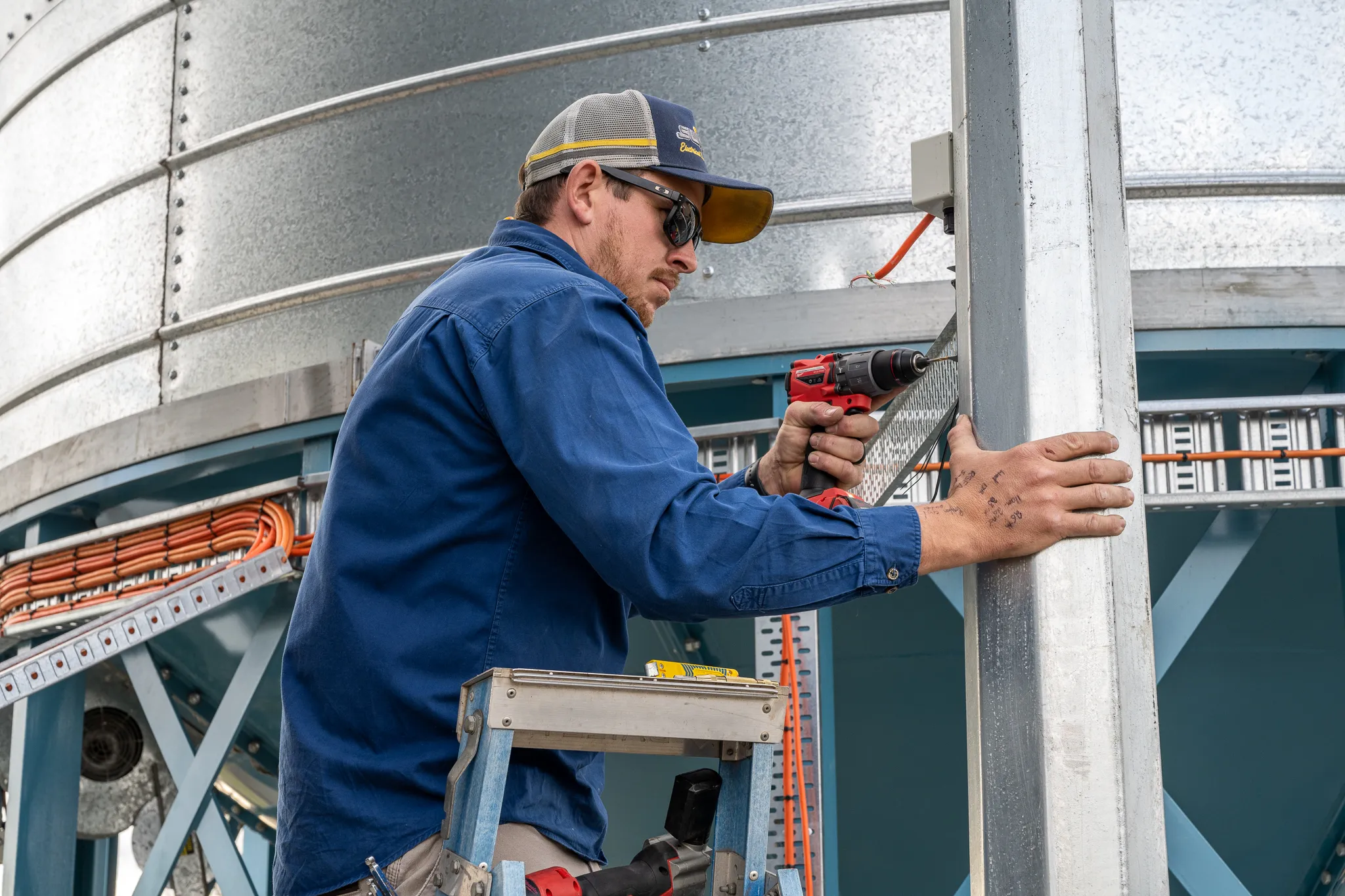 A Switch'D electrician on the tools at a property out on the Western Downs